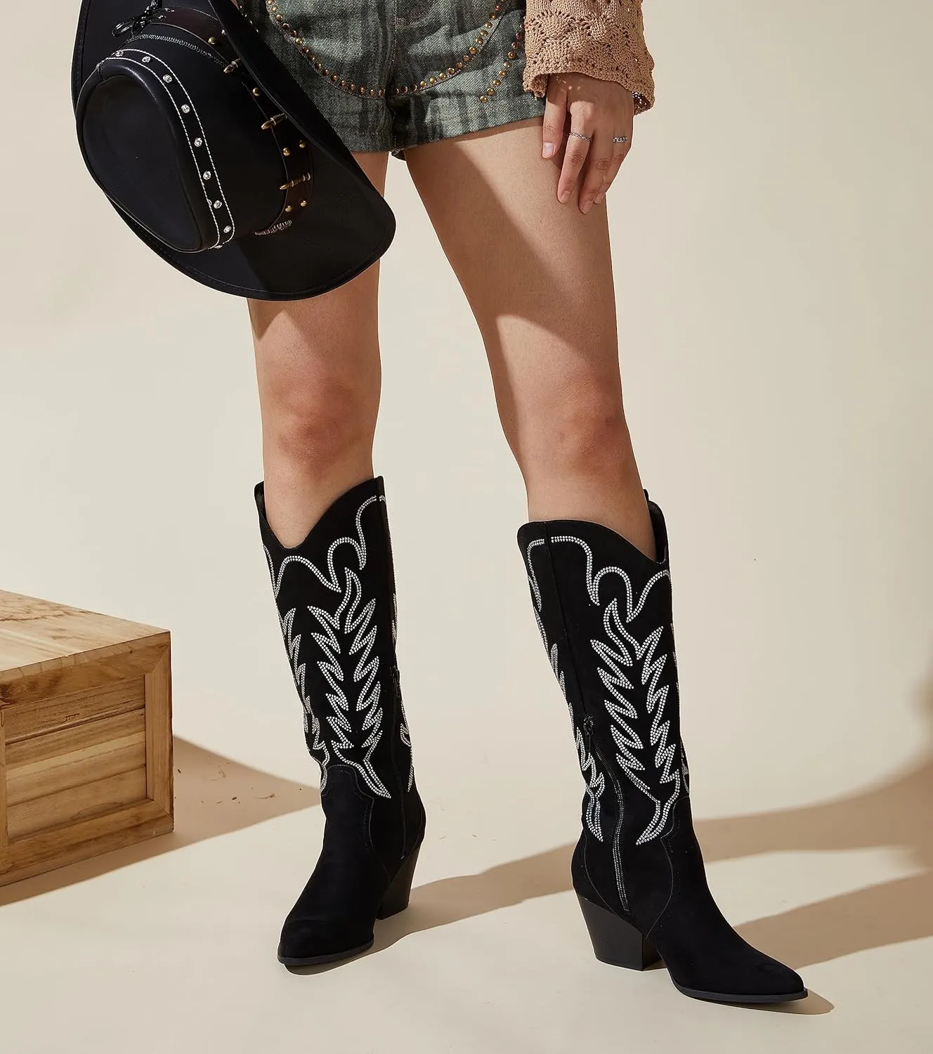 Arromic Cowboy Boots for Women Comfortable Womens Embroidered Western Cowgirl Knee High Boots Pointed Toe Zipper Chunky Heel Country Outfit Retro Tall Boots