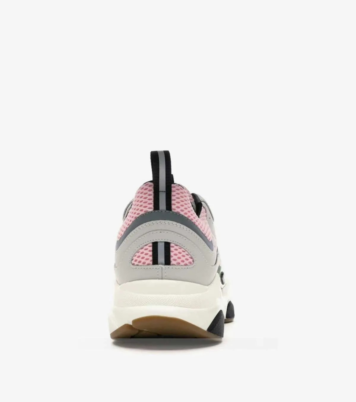 B22 Pale Pink Grey