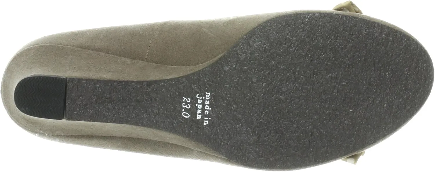 Betty Club 10208853419 Gathered Wedge Pumps