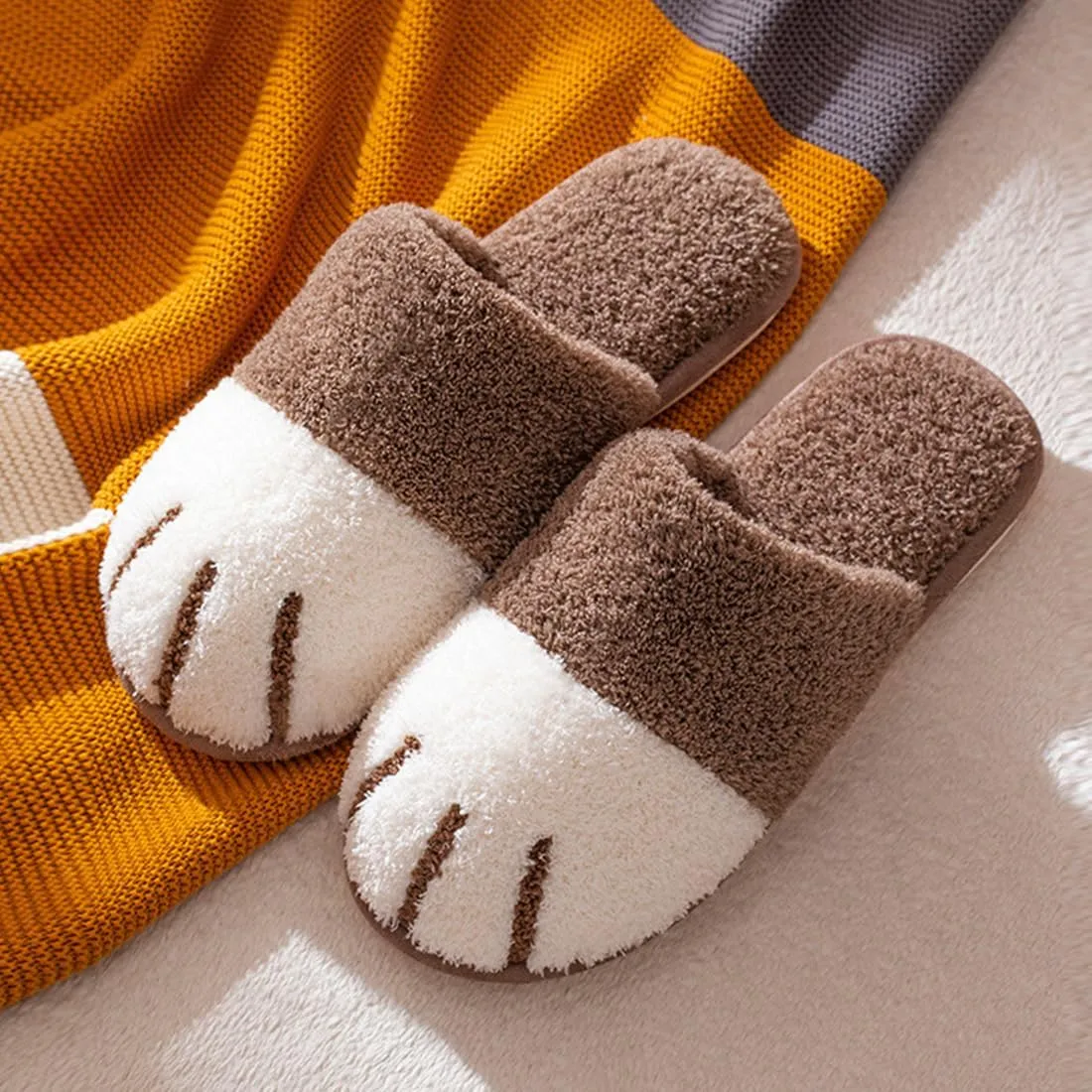 Cat Paw Slippers for Women, 3D Cat Paw Cartoon Warm Cozy Fuzzy Bedroom House Slippers