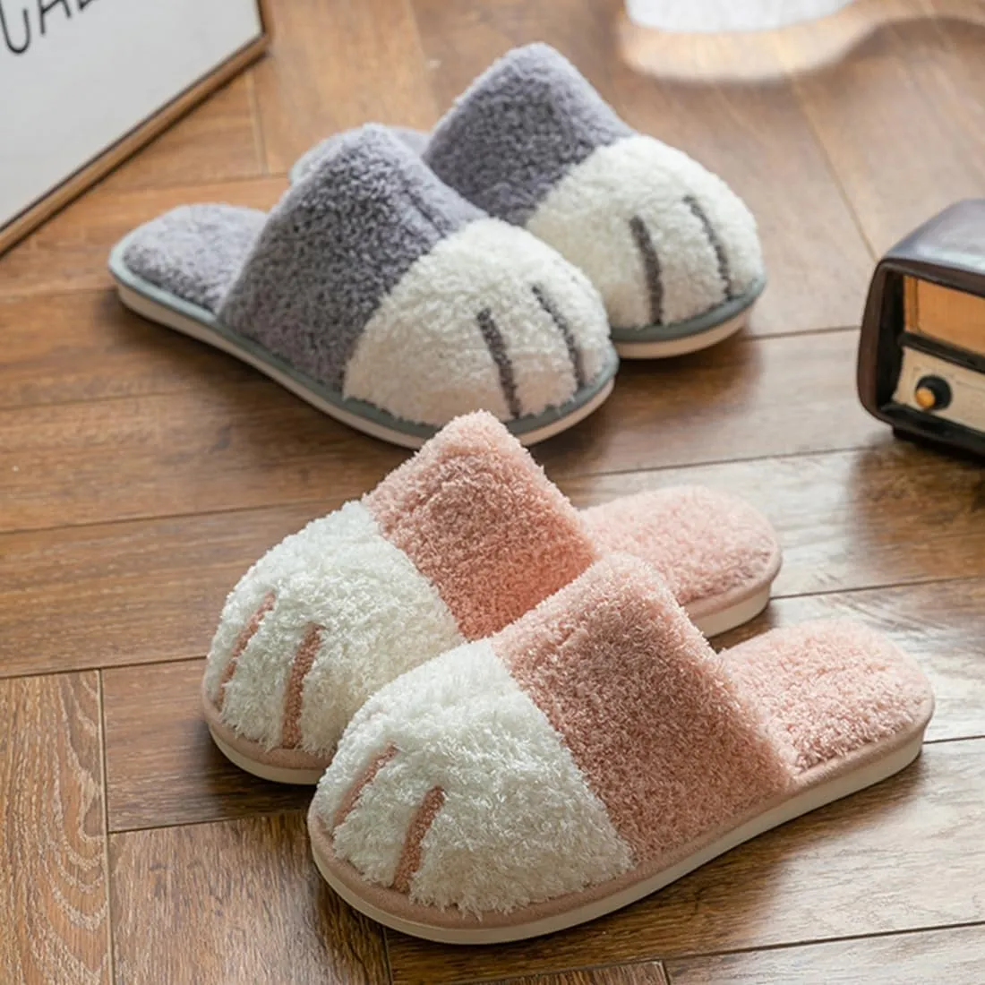 Cat Paw Slippers for Women, 3D Cat Paw Cartoon Warm Cozy Fuzzy Bedroom House Slippers