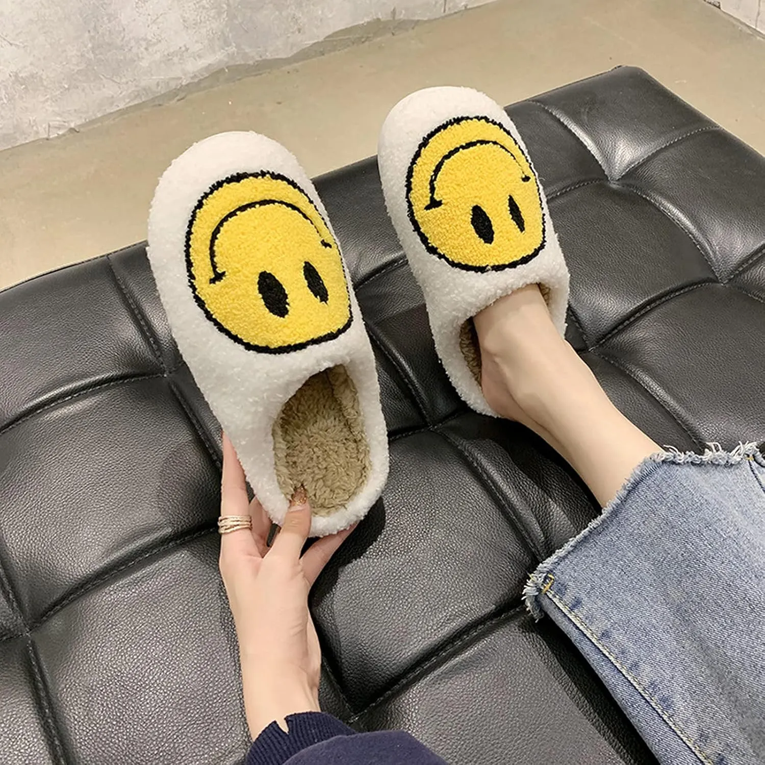 Cute Smile Face Plush Slipper Warm Winter Fleece Home Slip-on Shoes for Family Members