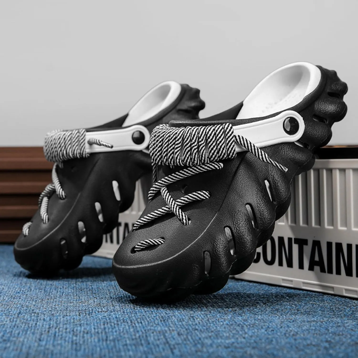 Fashion clogs for men non slip and comfortable foam runner cloud slides for indoor and outdoor pillows sandals for women trendy and classic summer beach shoes slippers