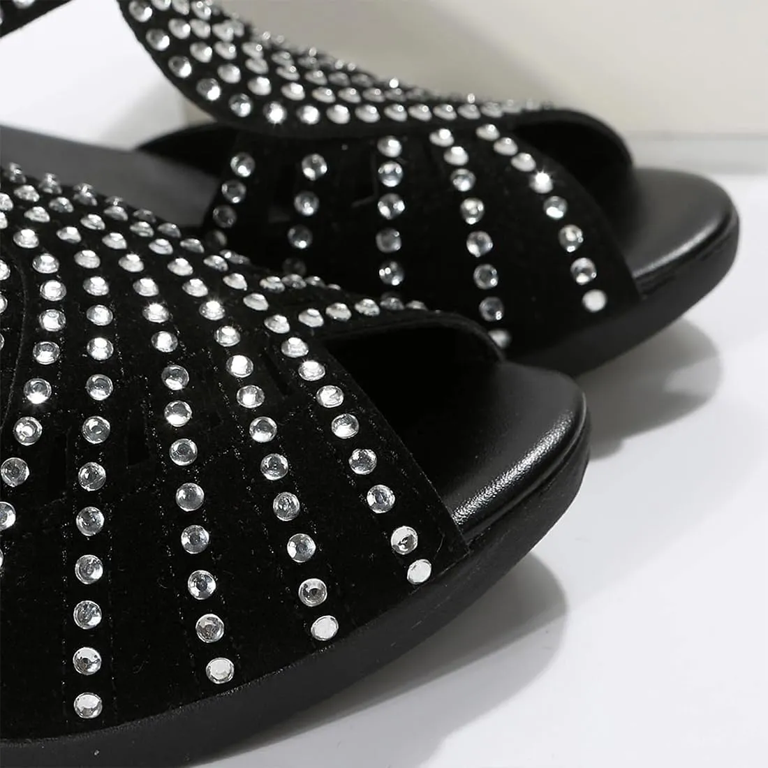 Glowstep Orthopedic Low Heel Cut-Out Sandals for Women Non-slip Comfortable, Cushioned, Breathable Orthopedic Sandals