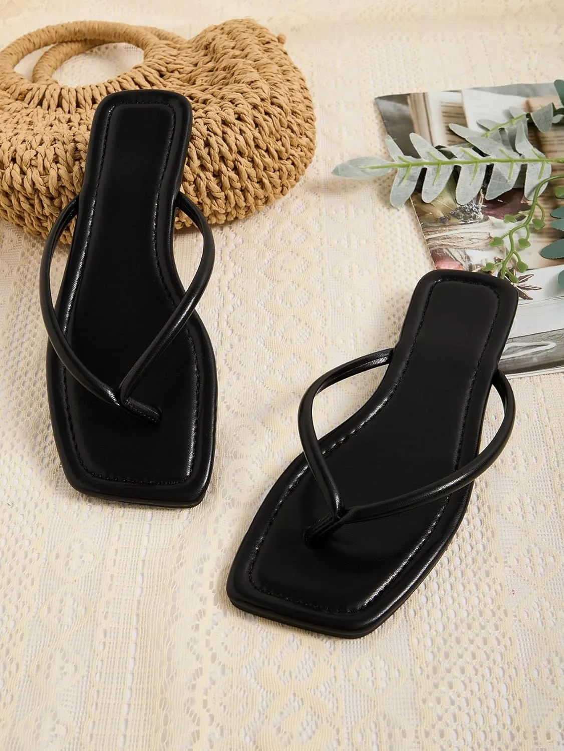 GORGLITTER Women's Square Open Toe Flip Flop Minimalist Thong Flat Sandals Slide On Summer Vacation 2025 Dressy Shoes