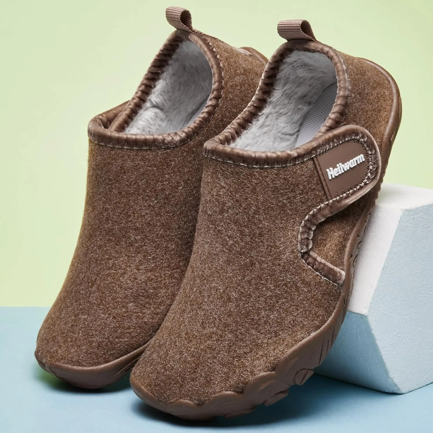 Kids Winter Slippers Cozy Soft Warm Non Slip Fleece House Lightweight Indoor Slippers for Girls Boys