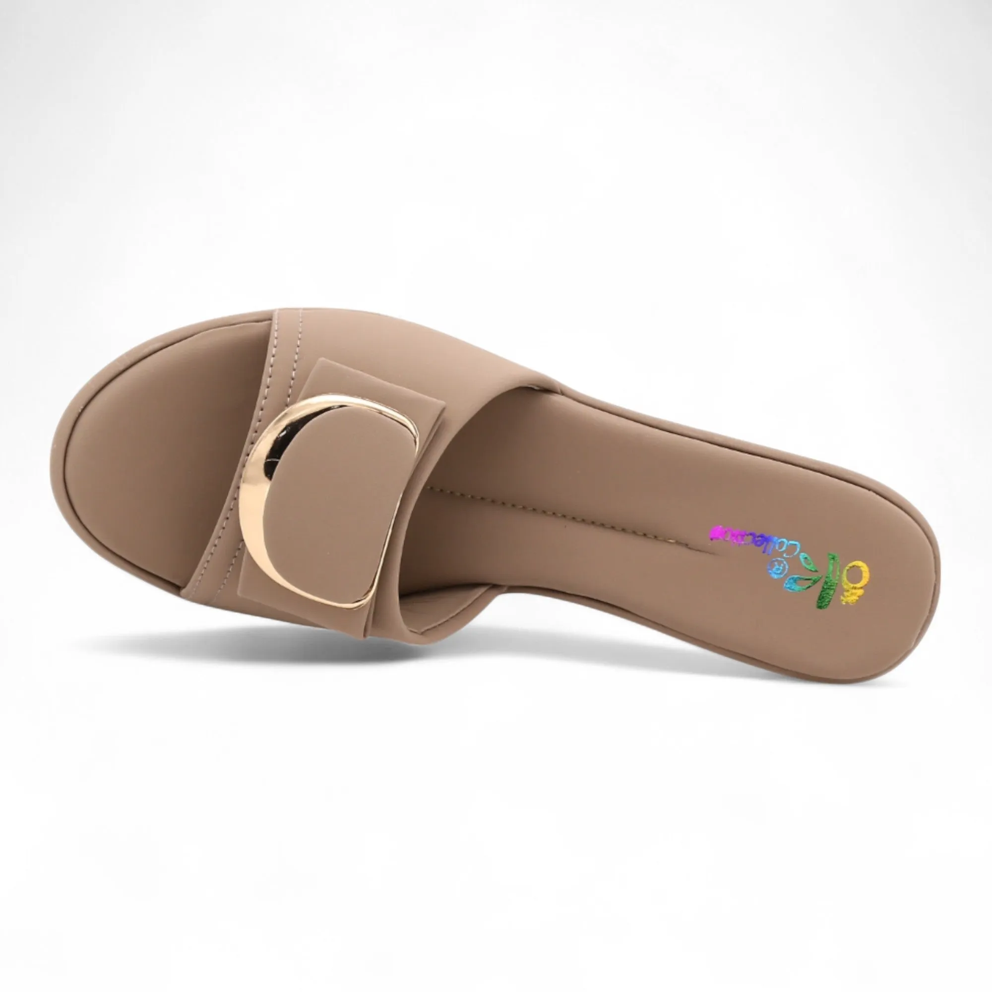 M0679 wedge slipper