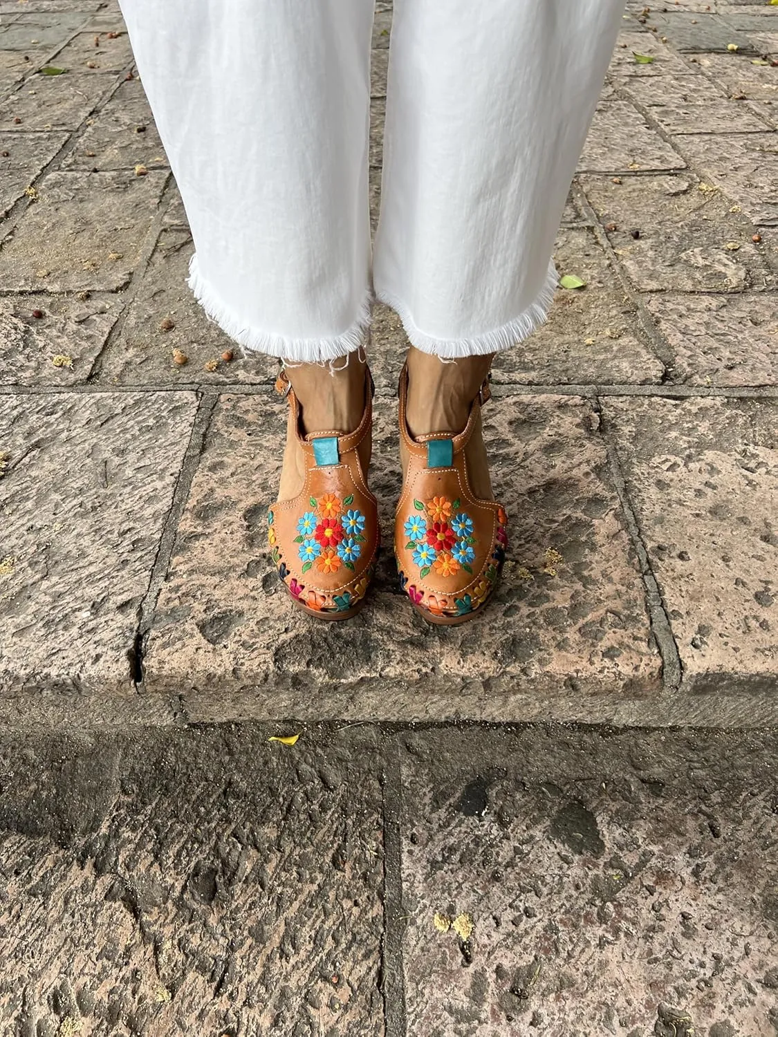 Macarena Collection Women's Handcrafted Leather Platform Sandals with Floral Embroidery - Comfortable Block Heel Model 134