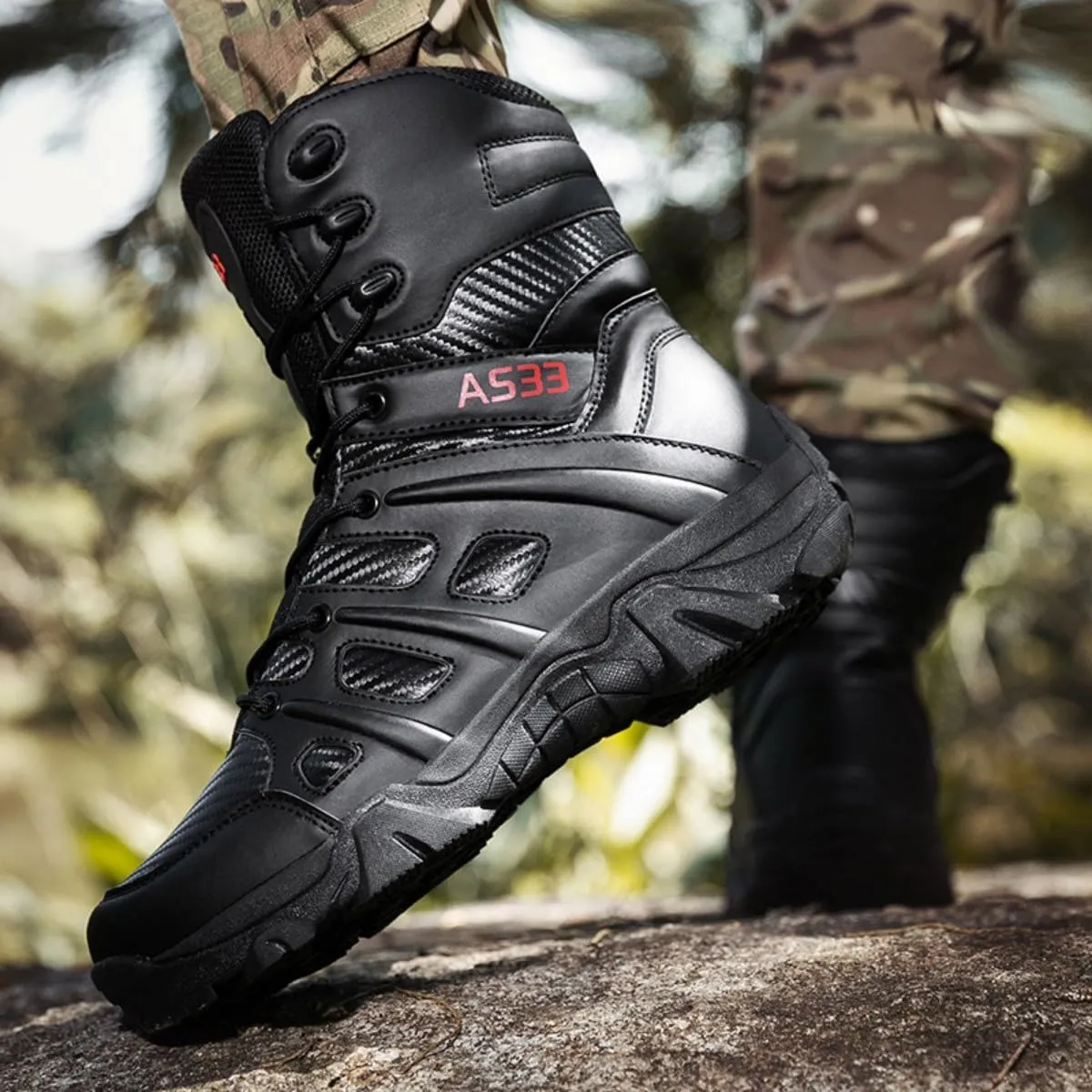 Men's Lightweight Tactical Combat Boots with Side Zipper & Slip-Resistant Sole