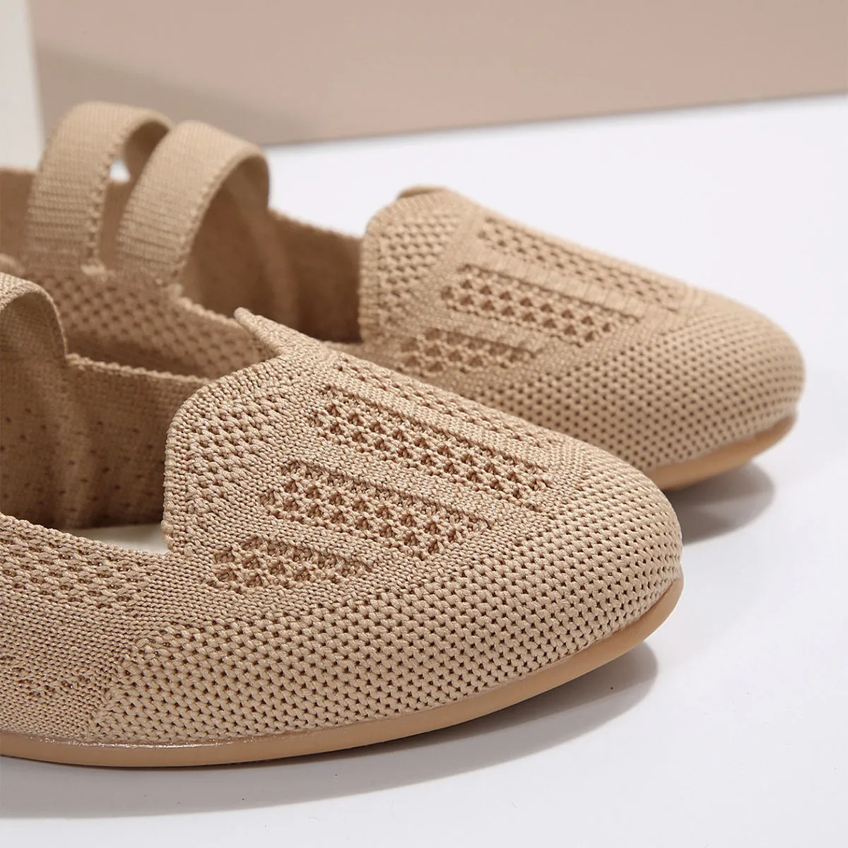 Mesh Slip-on Knit Shoes