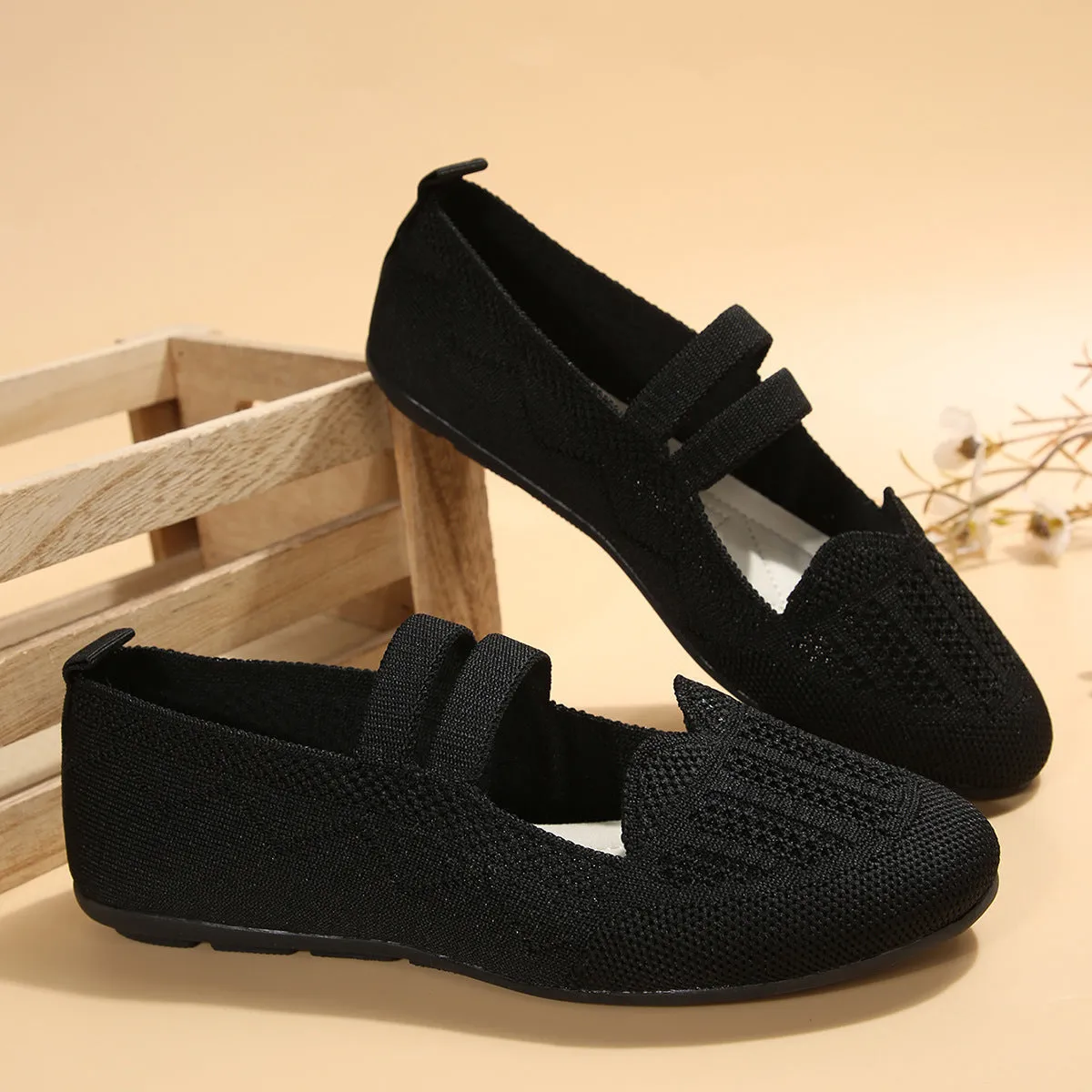 Mesh Slip-on Knit Shoes