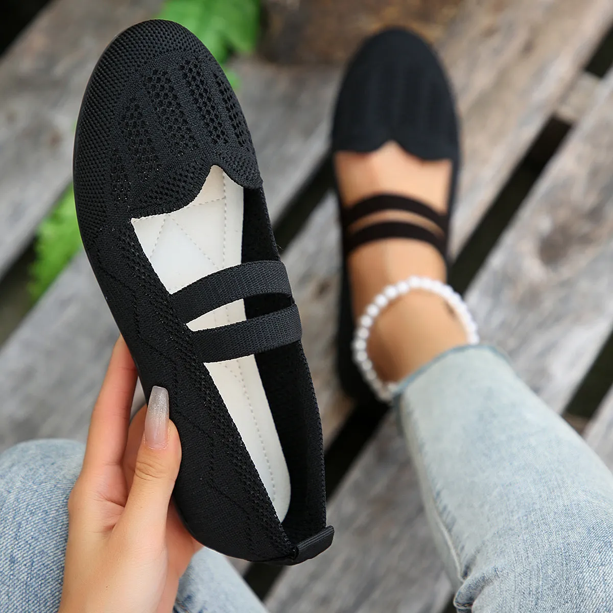 Mesh Slip-on Knit Shoes