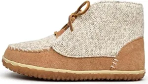 Minnetonka Womens Torrey Lace Up Booties, Cinnamon, 6.5 M US