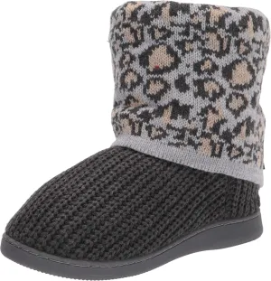 MUK LUKS womens Pull on Slipper, Leopard, Small US
