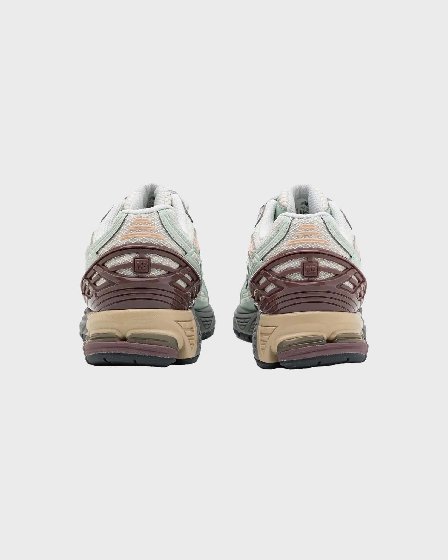 New Balance 1906 Sneaker Clay Ash Licorice