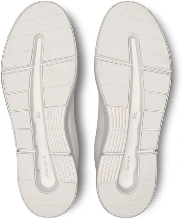 On Men's The Roger Advantage 1 Sneaker