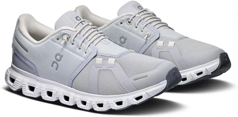 On Women's Cloud 6 Sneaker