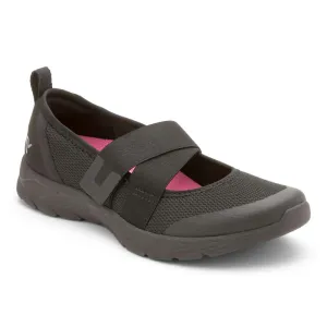 Pace Slip-On Sneaker - Black