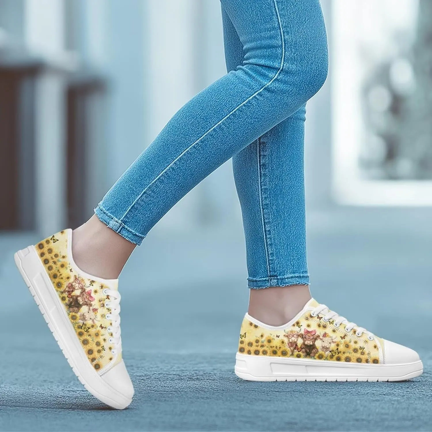 Slip on Sneakers Womens Wide Width Casual Breathable Polyester Running Sneakers Lightweight Low Top Soft Sole Walking Shoes