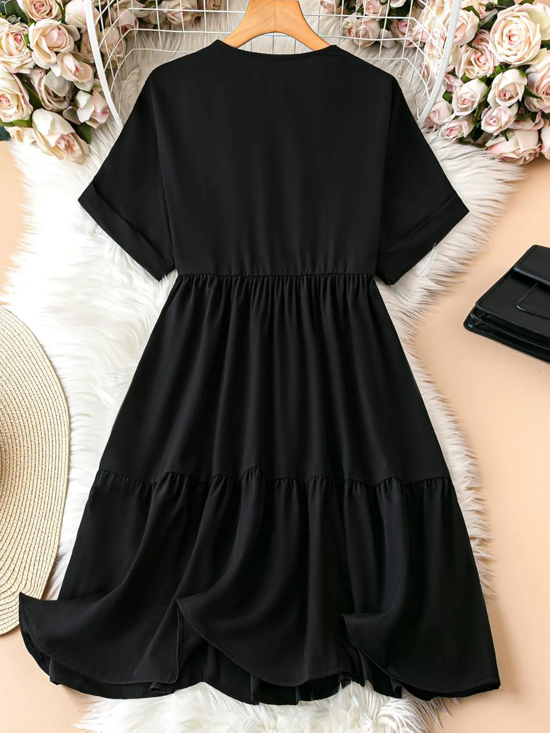 SOLY HUX Women's Plus Size V Neck Flowy Dresses Summer Short Sleeve Swing Loose Casual Smocked Dress