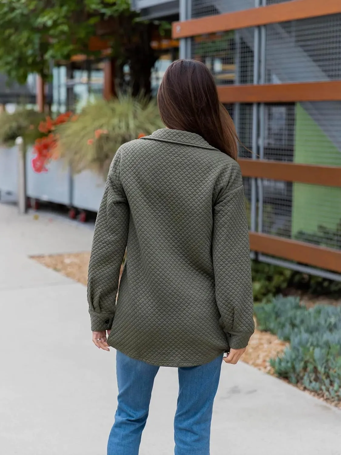 Tickled Teal Women Quilted Shacket Casual Lightweight Long Sleeve Jacket Button Down with Pockets
