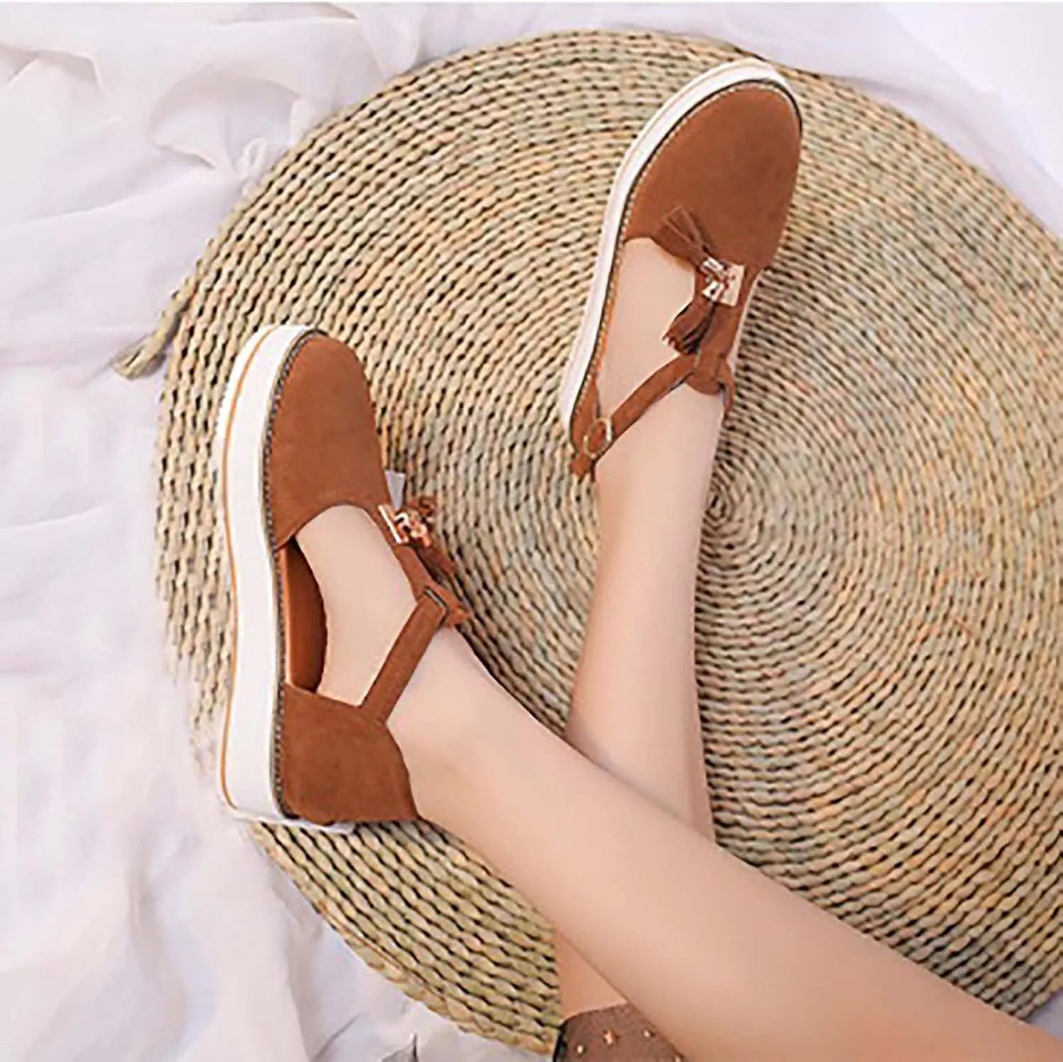 Trendy Platform Sandals with Tassels Casual Closed-Toes Ankle Strap Sandal Walking Shoes Comfortable Summer Look