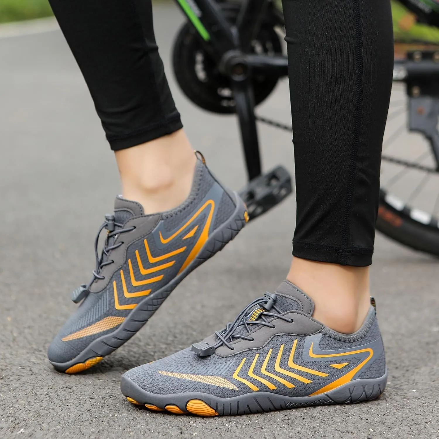 Water Shoes Men Women Quick-Dry Swim Lake Kayaking Shoes Beach Non Slip Surfing Wading Pool Summer Breathable Barefoot Shoe with Adjustable Lace and Cushion Sole Comfy Vacation Travel Shoe
