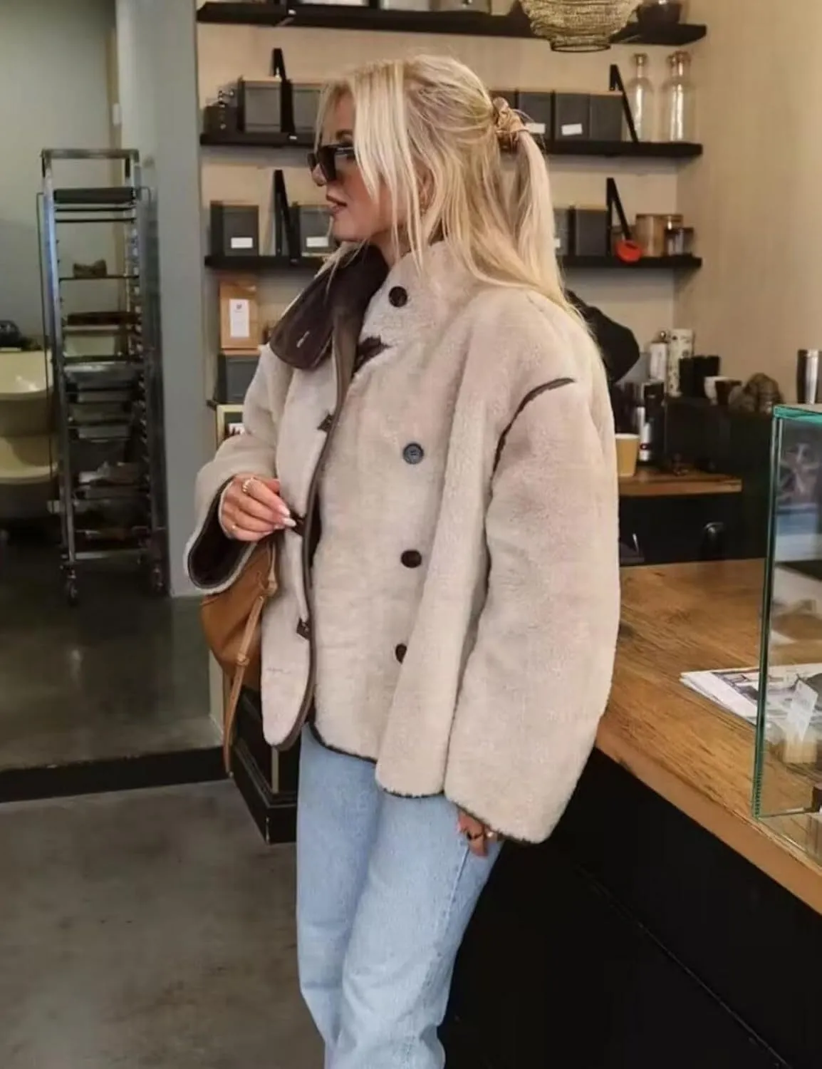 Womens Faux Fur Jacket Sherpa Fleece Aviator Jacket Casual Button Down Warm Winter Fuzzy Shearling Coats