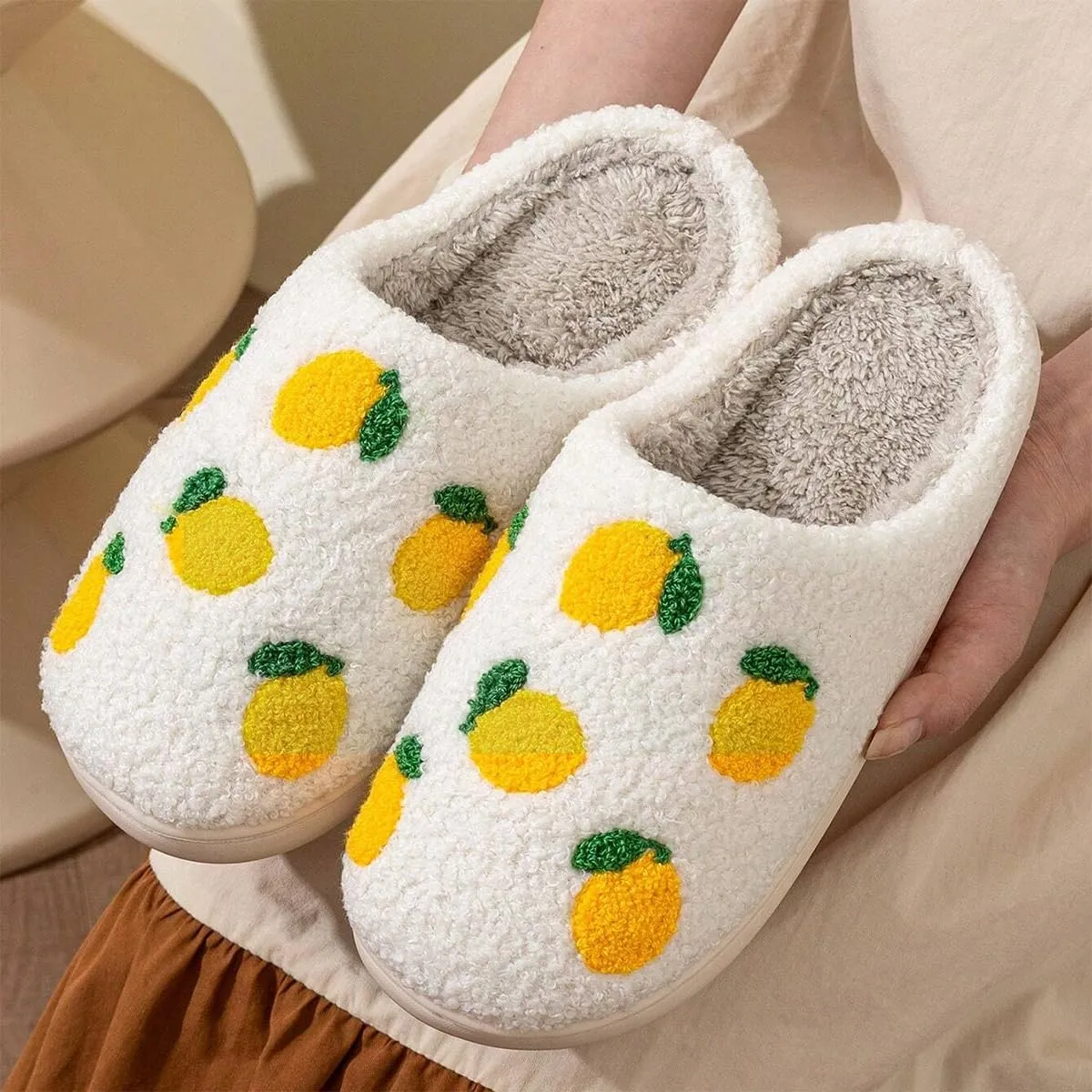 Women's Plush Warm Rose Flowers Slippers Cute Slip-on Cozy Fuzzy House Cotton Slippers