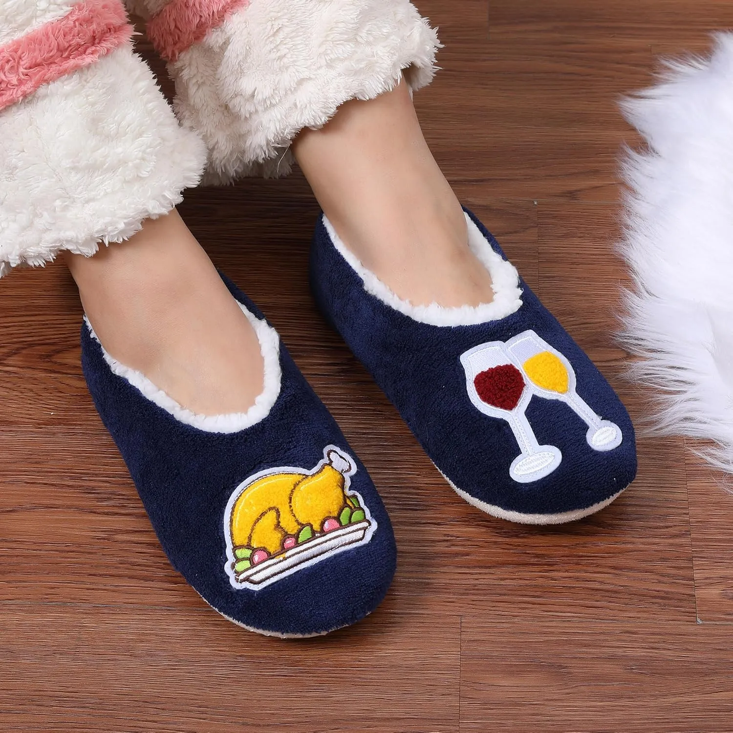 ZYZX Funny Slipper Socks for Women with Grippers Non Slip Winter Warm Soft Cozy House Cute Slippers Fleece Lining Indoor Fuzzy Socks Gifts Slippers